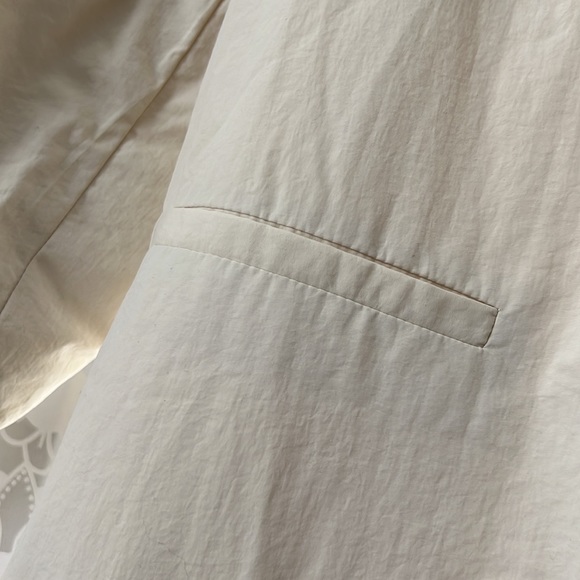 Water Repellant Blazer Puffer Coat - Picture 7 of 9